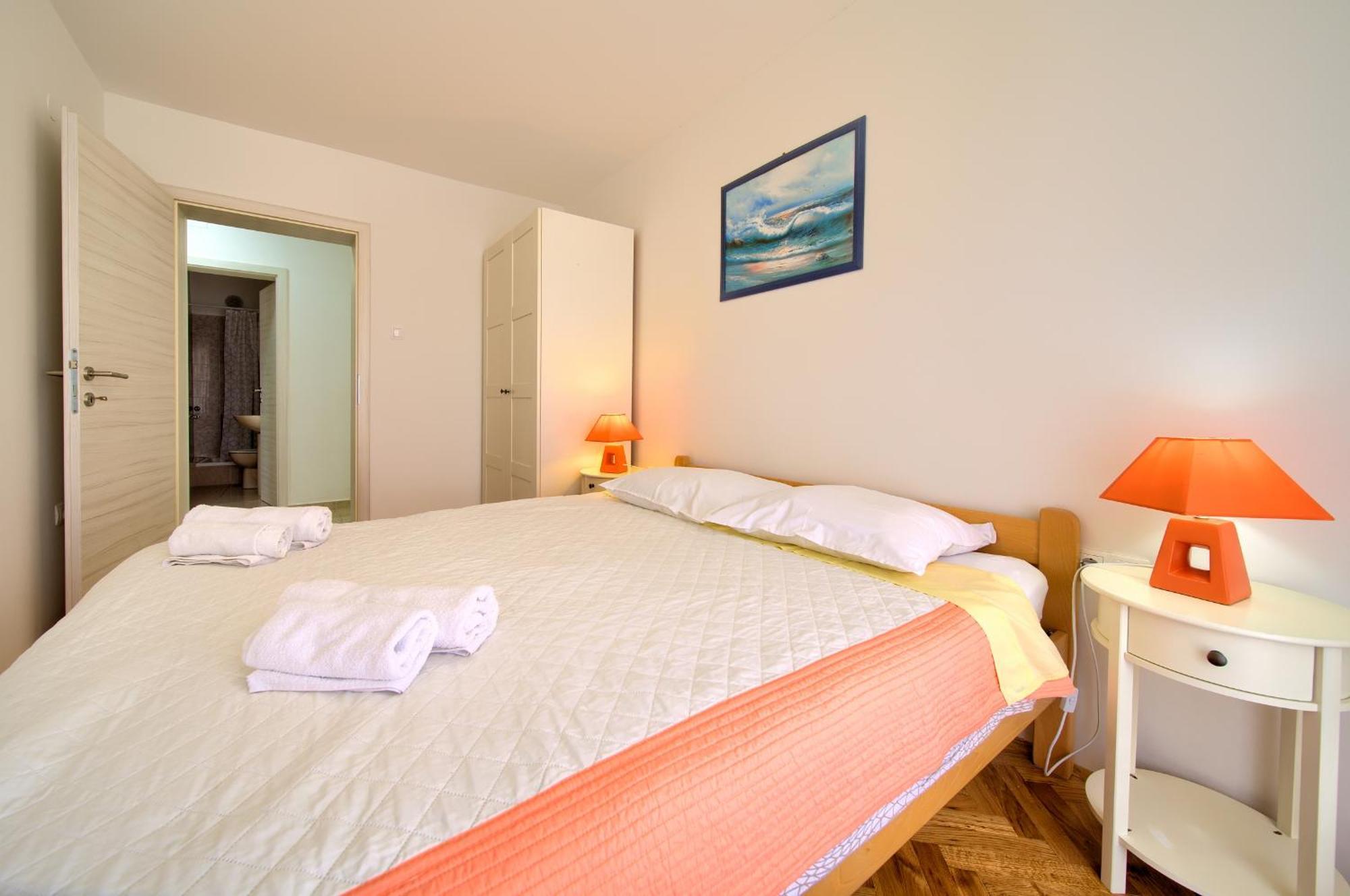 Apartments Rose Крк Экстерьер фото