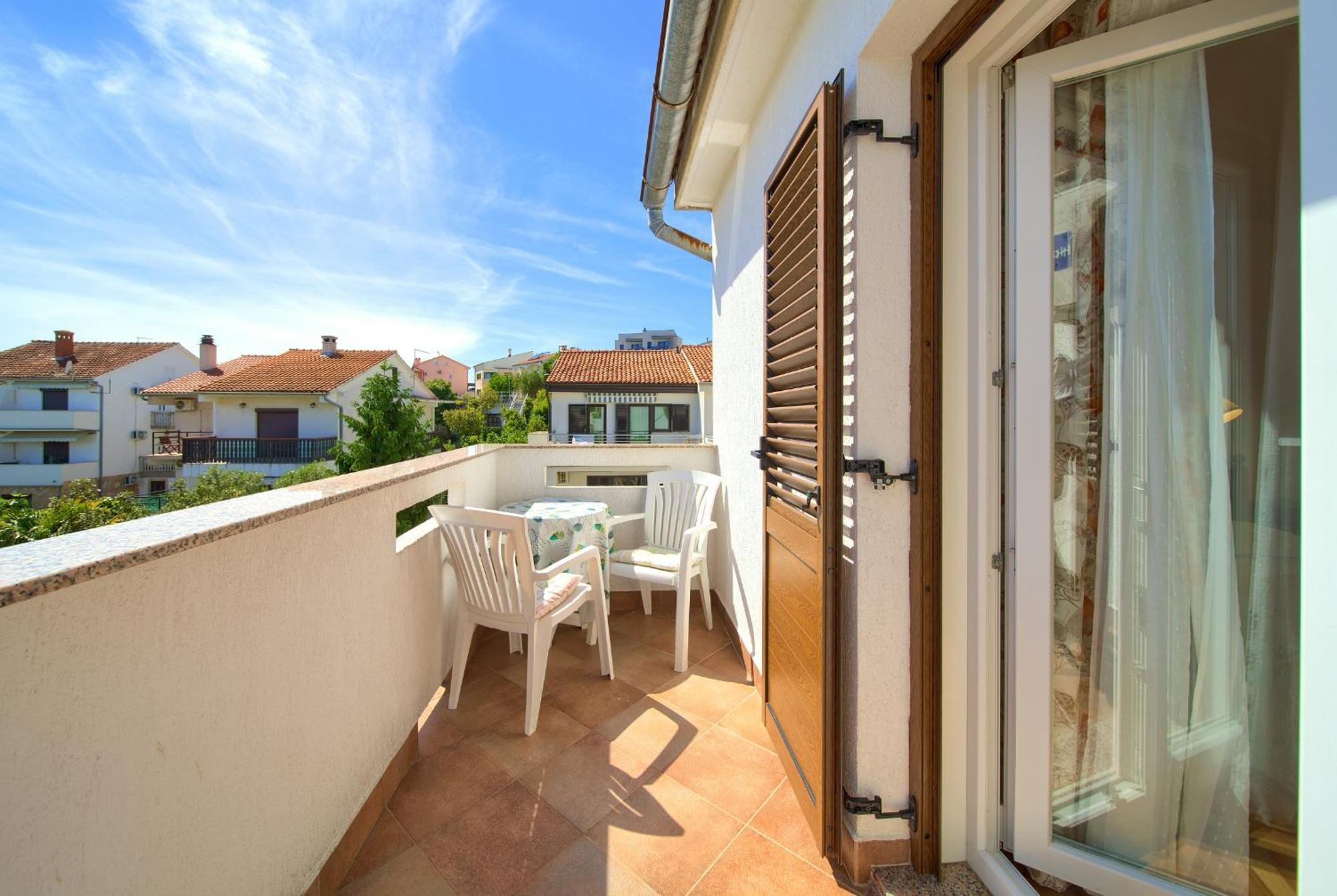 Apartments Rose Крк Экстерьер фото