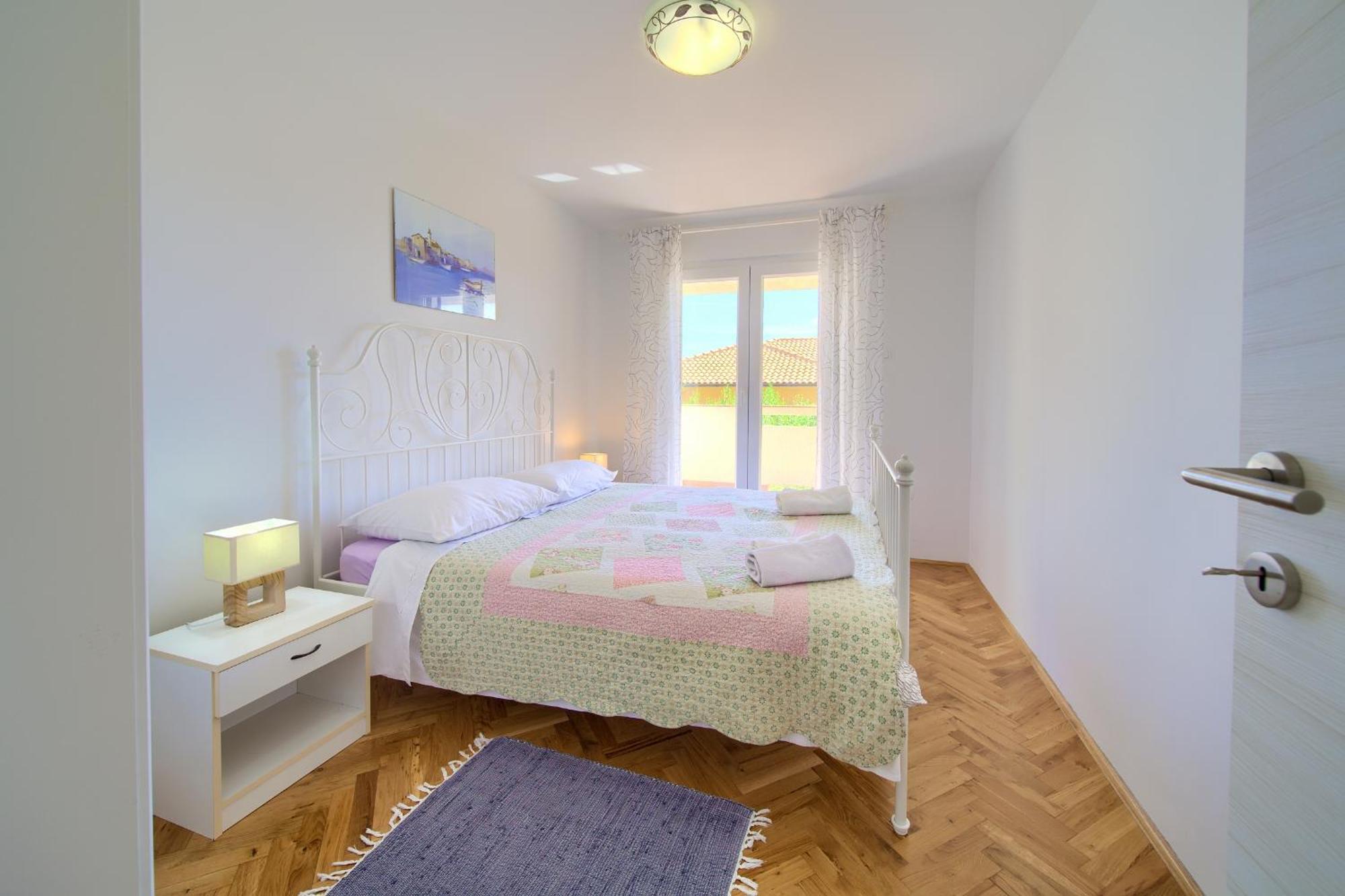 Apartments Rose Крк Экстерьер фото
